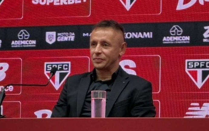 RAPHINA ASSUME COORDENAÇÃO NO SÃO PAULO: OPORTUNIDADE E DESAFIOS