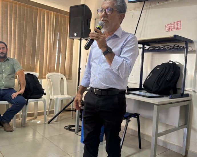 IRRIGAÇÃO NO MEIO RURAL: ENCONTRO EM CASTILHO