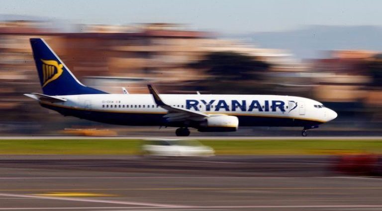 RYANAIR AUMENTA PROJEÇÕES DE TRÁFEGO AÉREO EM 2026