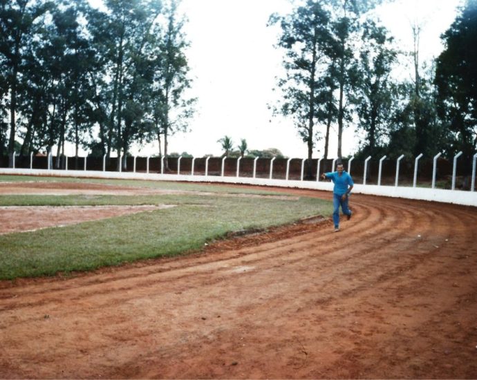 INVESTIMENTO PÚBLICO NO ESTÁDIO VALDOMIRO MOREIRA AGUIAR