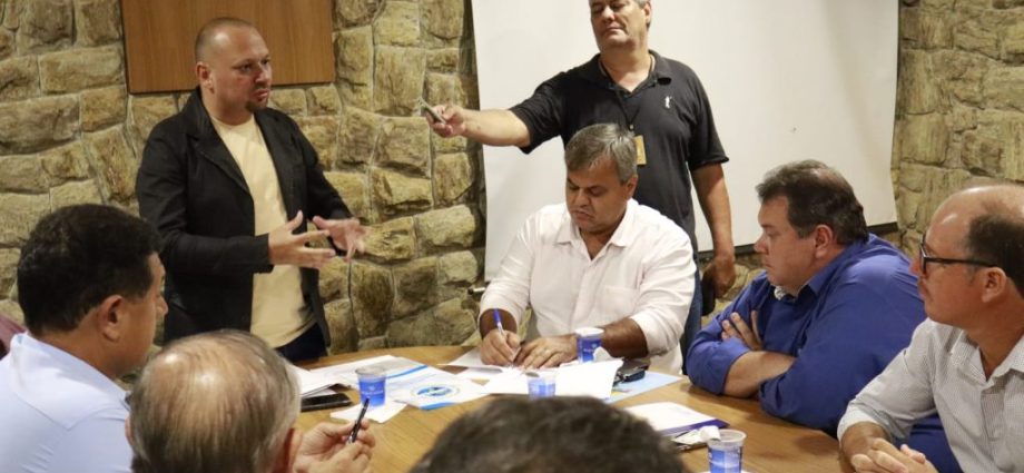 CIENSP Articula Demandas Regionais com o Ministério da Saúde para Fortalecer Atendimento