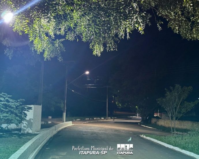 PRAIA YOSHIAKI ANO RECEBE NOVA ILUMINAÇÃO EM LED