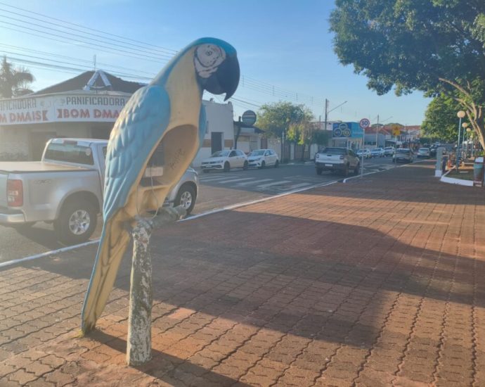 Revitalização dos Orelhões em Castilho Impulsiona o Turismo Local