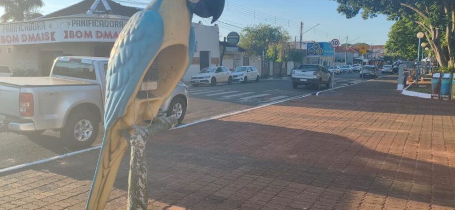 Revitalização dos Orelhões em Castilho Impulsiona o Turismo Local