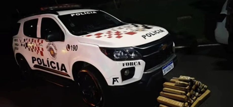 TRÁFICO DE DROGAS: CASAL PRESO COM 46 KG DE MACONHA