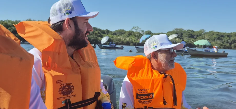 Torneio de pesca anima competidores em Castilho