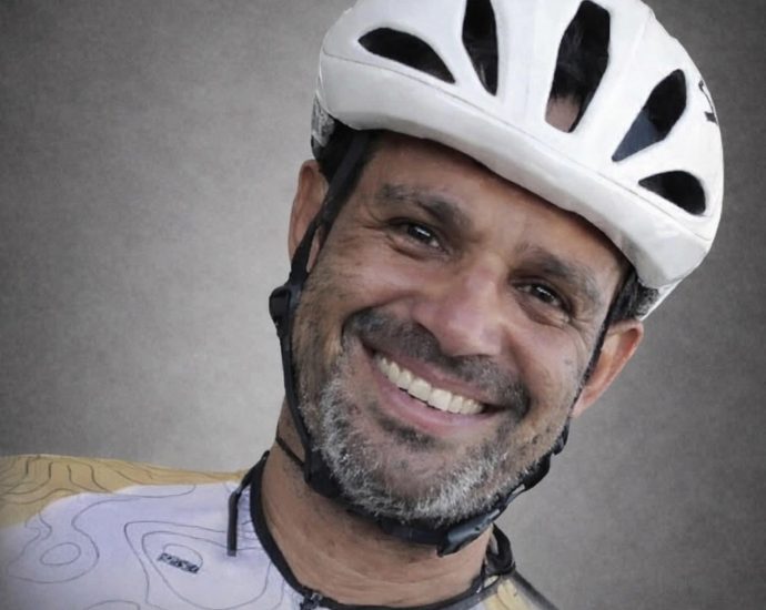 Professor e Ciclista Fábio Lopes Theodoro é Sepultado em Andradina com Grande Comoção