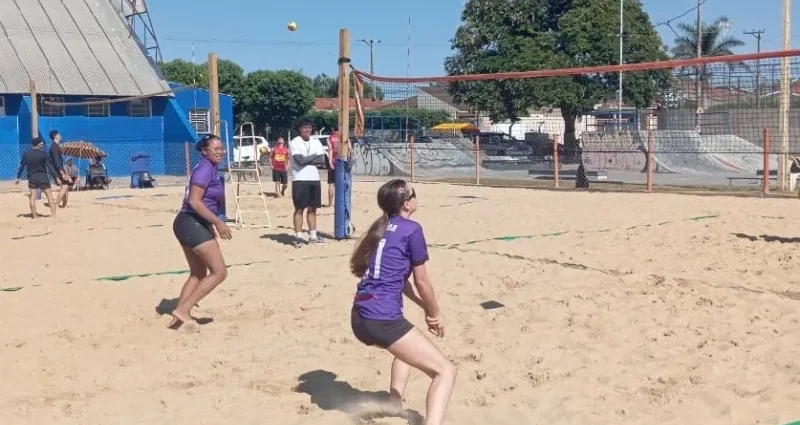 Circuito Sesc de Vôlei de Praia Mobiliza Andradina com Grande Participação