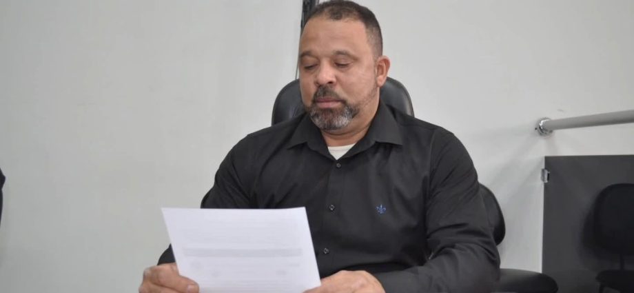 Vereador Odair propõe programa de uso comunitário de máquinas agrícolas em Castilho (SP)