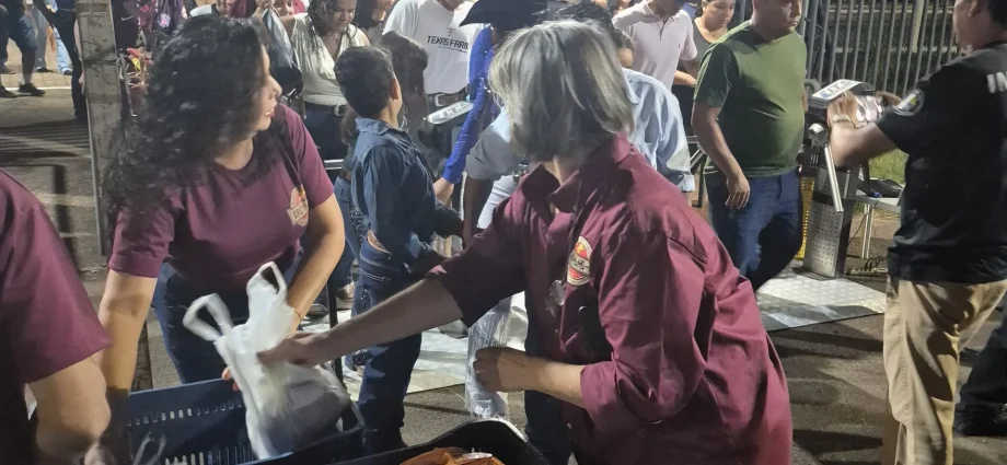 VÍDEO: Portões da Festa do Peão em Castilho 2026 são abertos ao público