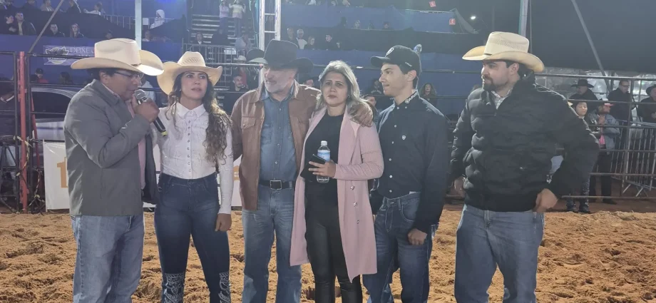 VÍDEO: Sara, de Castilho, se emociona após conquistar título feminino nos três tambores