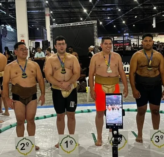 Atletas de Pereira Barreto Brilham no Arnold Sports Festival em São Paulo