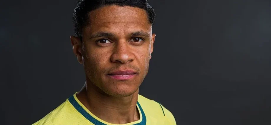 TRIO DA SELEÇÃO ESGOTA CAMISAS NO SITE OFICIAL DA NIKE