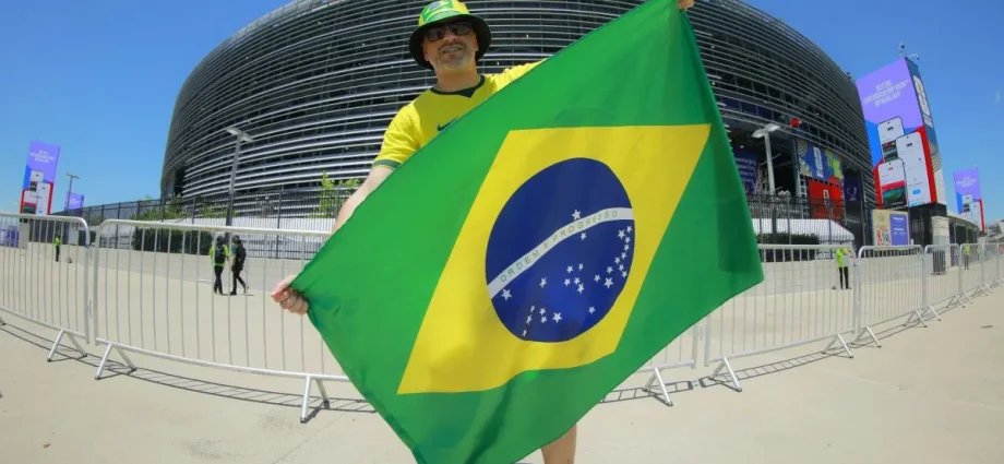 BRASIL ESTREIA NA COPA DO MUNDO CONTRA O MARROCOS