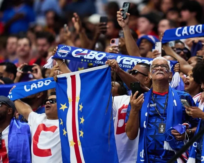 CABO VERDE CELEBRA EMPATE HISTÓRICO COM A ESPANHA NA COPA DO MUNDO