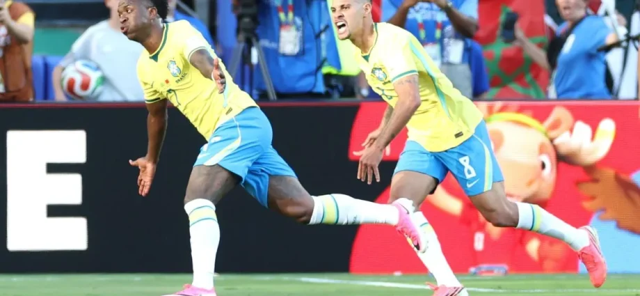 VINÍCIUS JÚNIOR MARCA GOLAÇO E EMPATA JOGO CONTRA MARROCOS