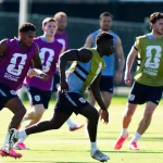 BASE DA INGLATERRA NA COPA RECEBE ALERTA DE TORNADO NOS EUA