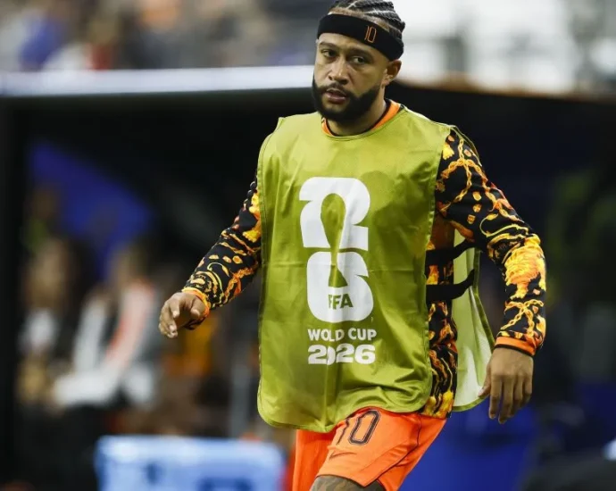 MEMPHIS DEPAY BRILHA NA ESTREIA DA HOLANDA NA COPA DO MUNDO