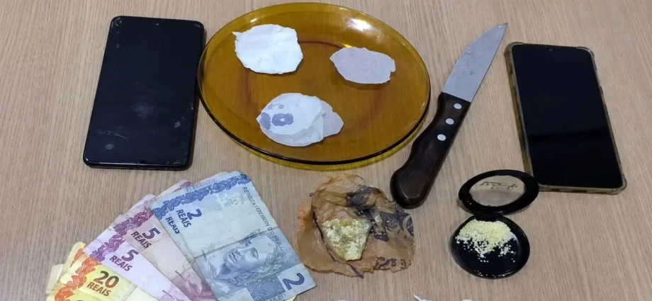 TRÁFICO DE DROGAS: MULHER É PRESA EM CASTILHO (SP)