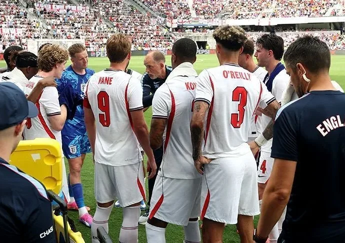 COPA: EQUIPAMENTOS DA INGLATERRA SÃO ROUBADOS NA CHEGADA A KANSAS