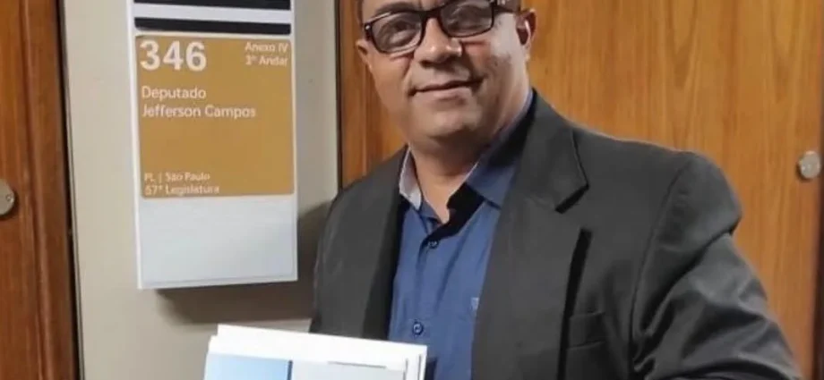 ITAMAR DESTINA RECURSO DE R$ 21 MIL PARA CAMPO DE FUTEBOL NO ASSENTAMENTO PENDENGO