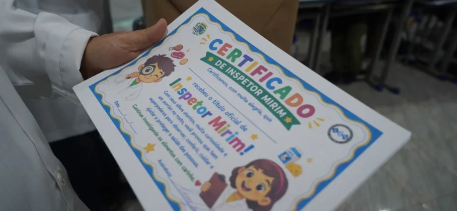 Inspetores Mirins recebem aula sobre segurança alimentar em Araçatuba
