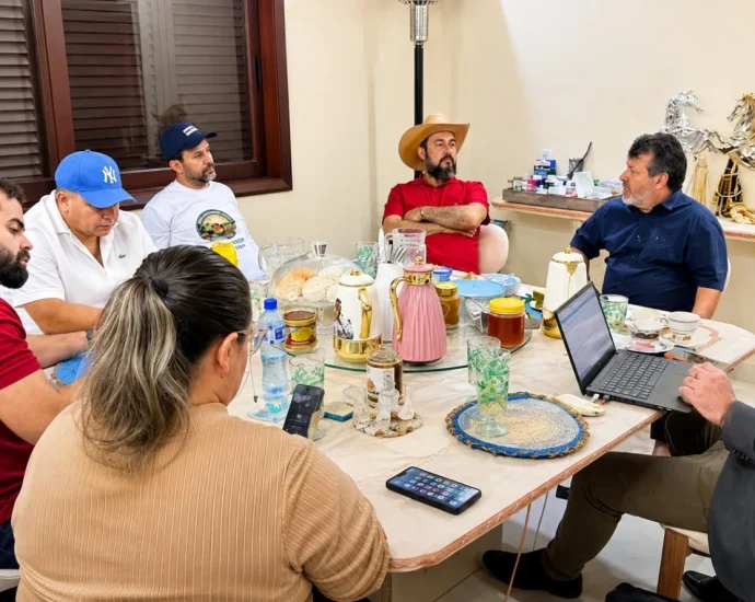 Carlos Bernardo defende agroindustrialização para impulsionar renda familiar