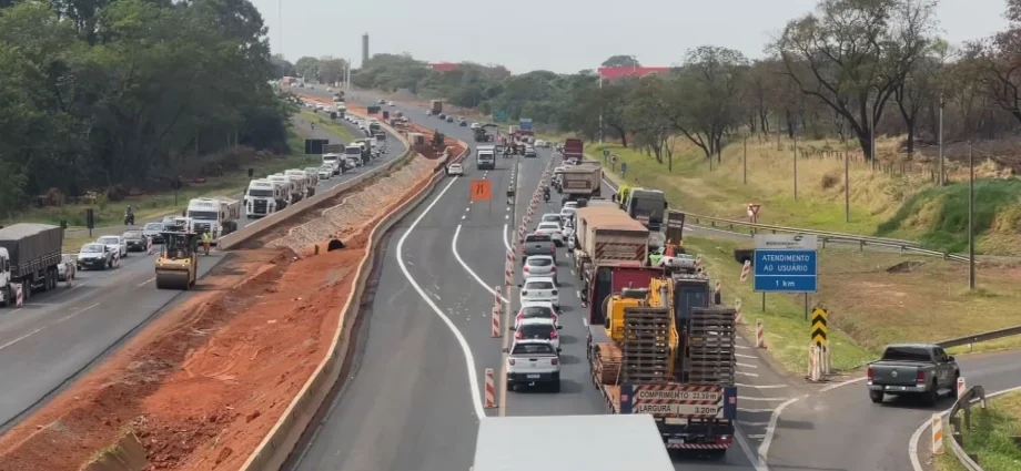 Interdições na Rodovia Washington Luís para obras de drenagem em Rio Preto