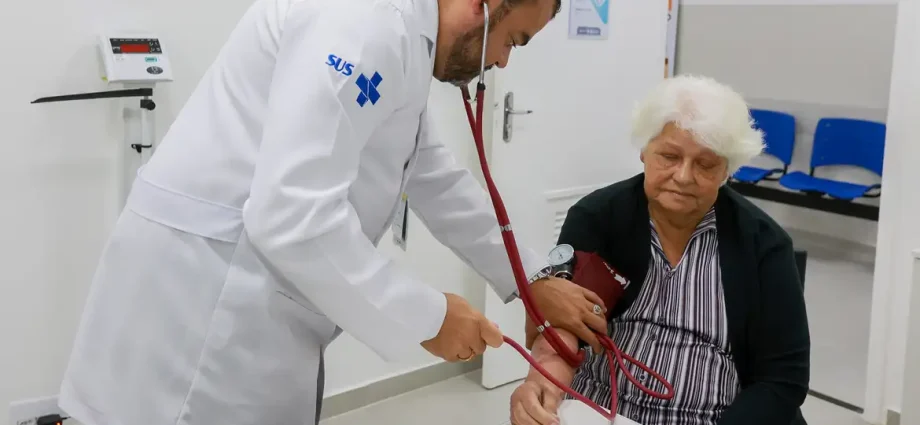 Exame Nacional de Avaliação da Formação Médica acontece hoje em todo o Brasil