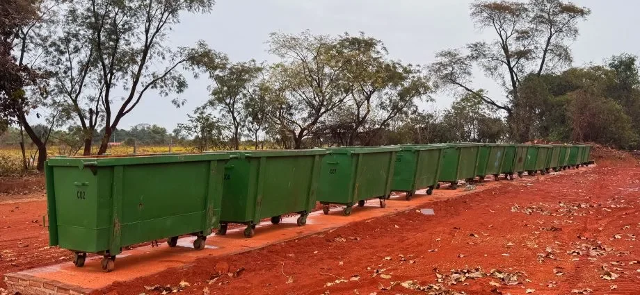 Três Lagoas moderniza pontos de descarte com novos contêineres na BR-158