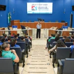 Alunos da Ramez Tebet participam de visita guiada na Câmara Municipal