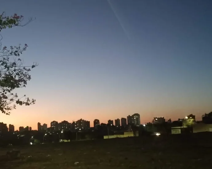 Alerta da Defesa Civil para temporais e ventos fortes em SP