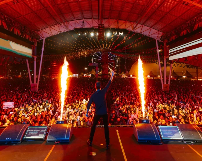 Maroon 5 estreia turnê nacional em São José do Rio Preto neste domingo