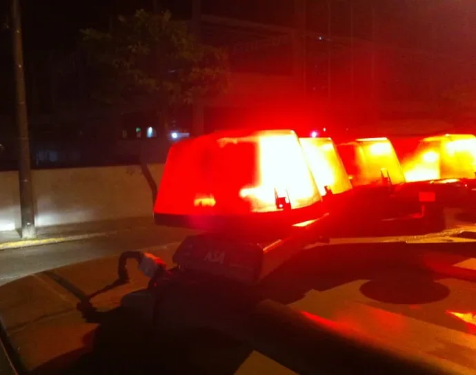 Acidente na SP-613 resulta em morte e feridos