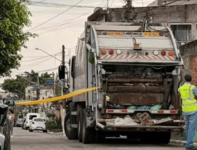 Bebê é encontrado morto em caminhão de lixo em São Paulo