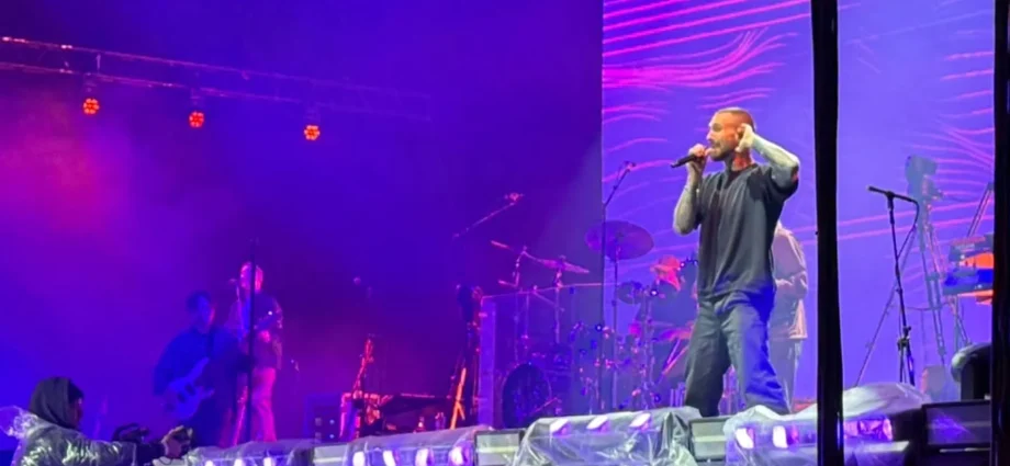 Maroon 5 inicia turnê brasileira com show inédito em São José do Rio Preto