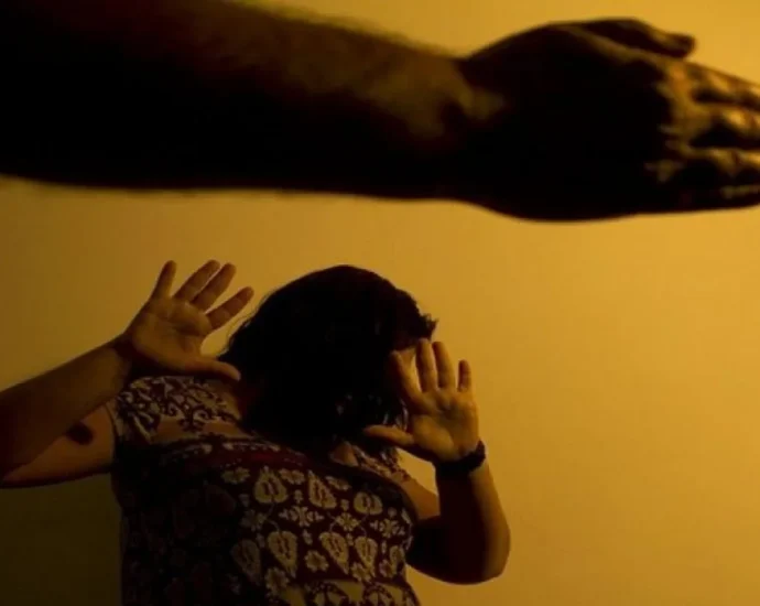 Médica é agredida pelo namorado e está na UTI